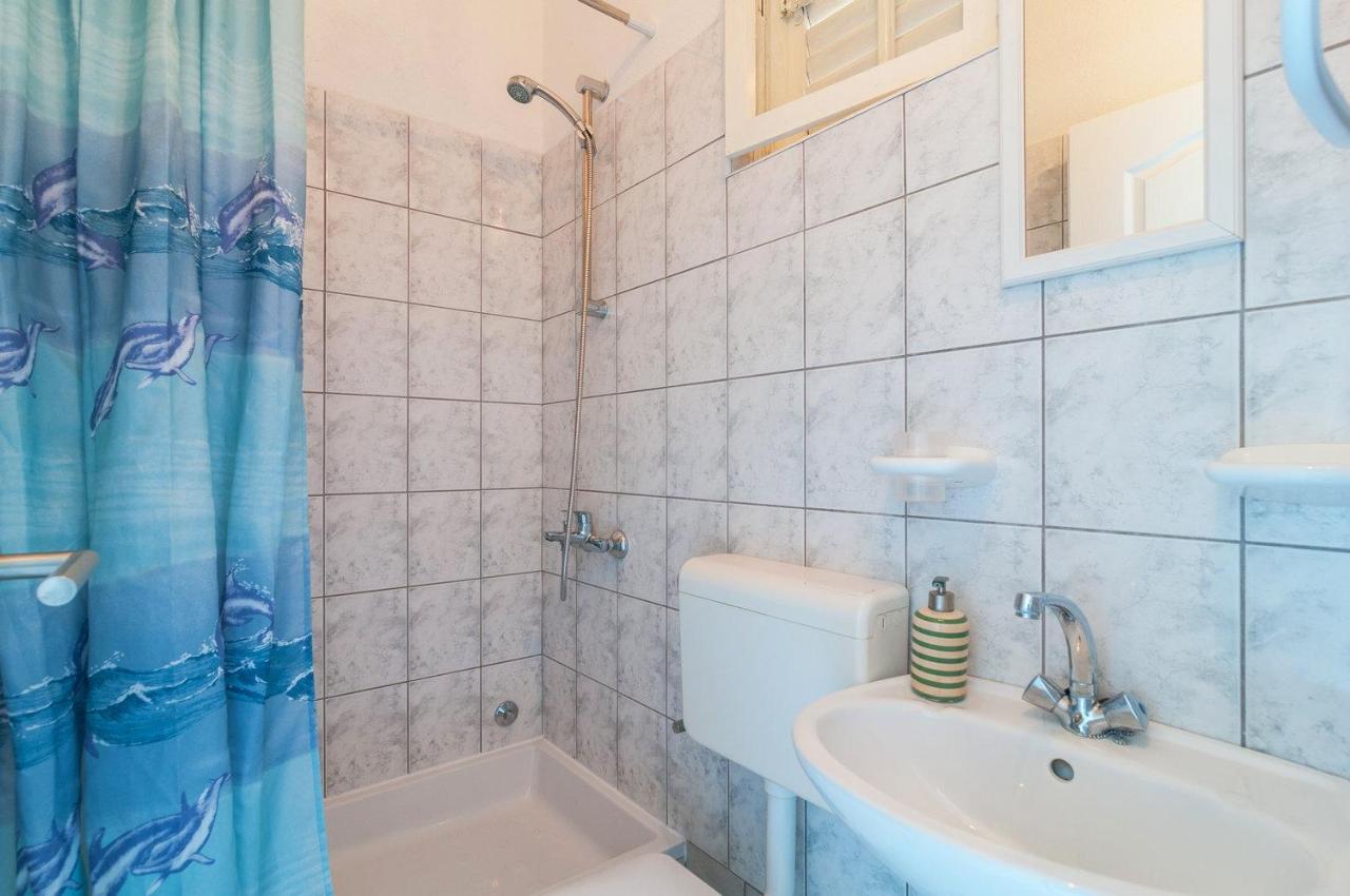 Apartman Neven Podgora Exteriér fotografie